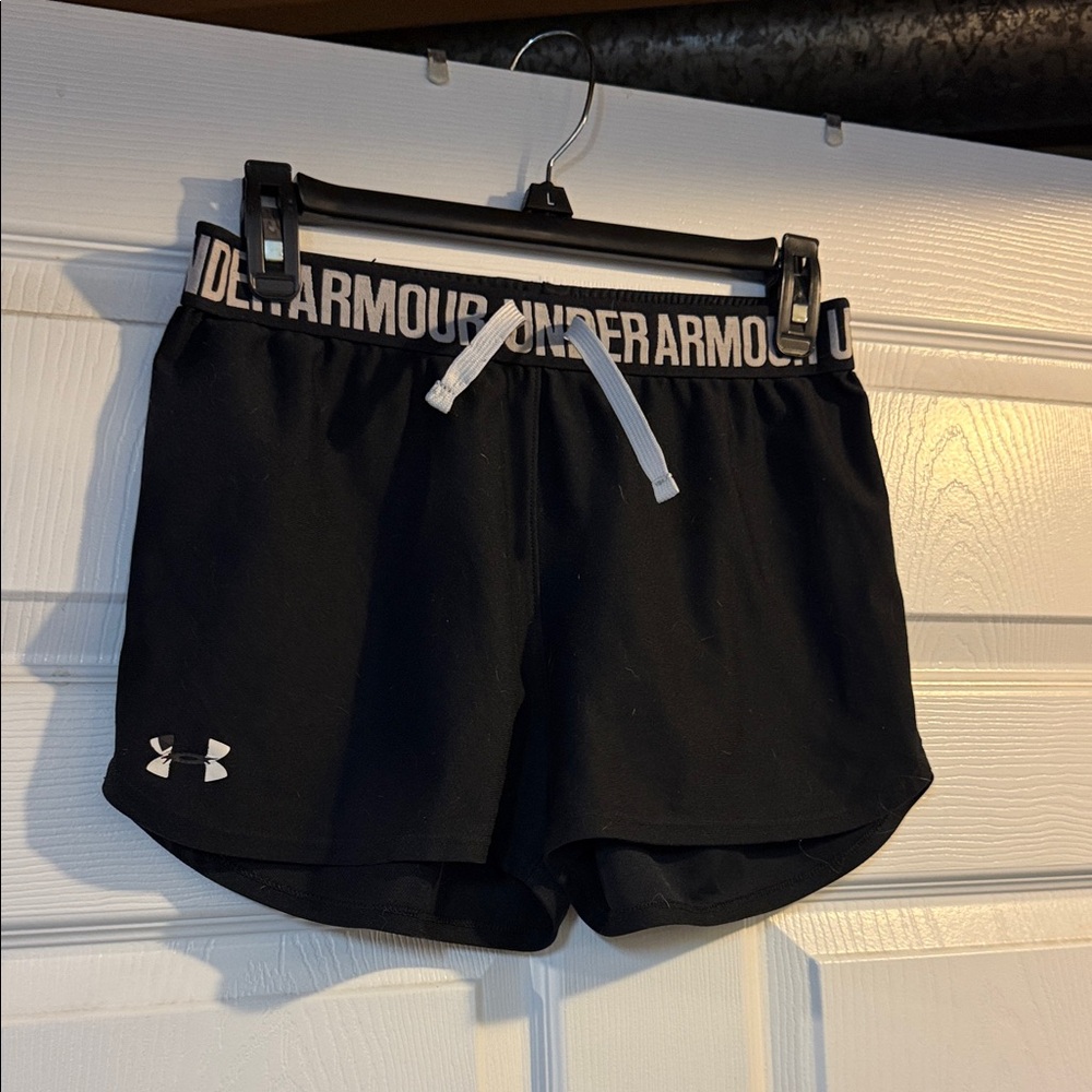 Under Armour shorts, youth XL.